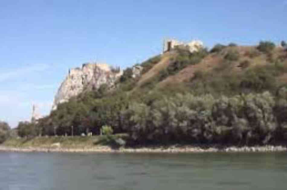 Danube Evening Cruise with 2 Course Meal