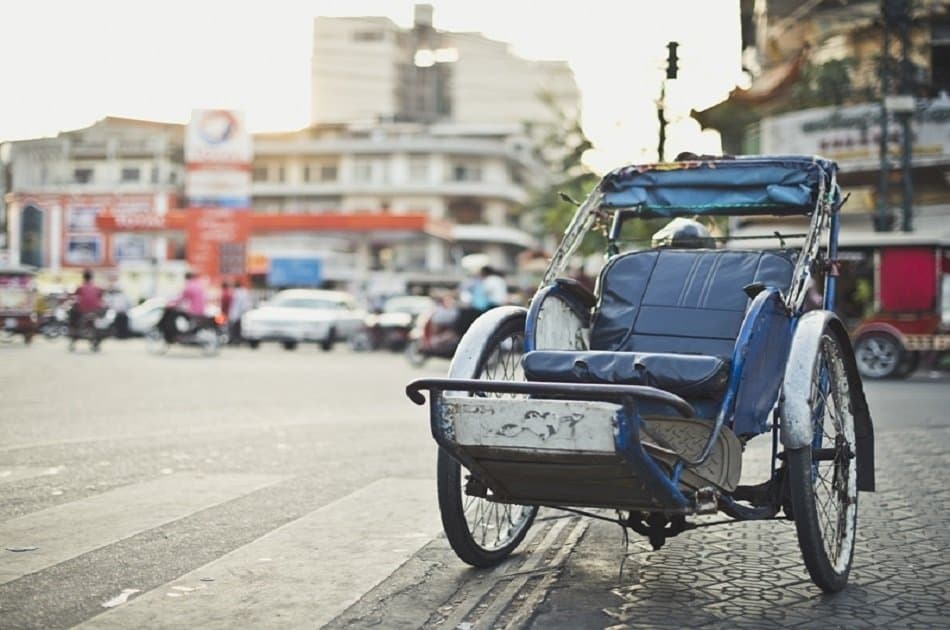 Discover Phnom Penh Private Half Day Tour