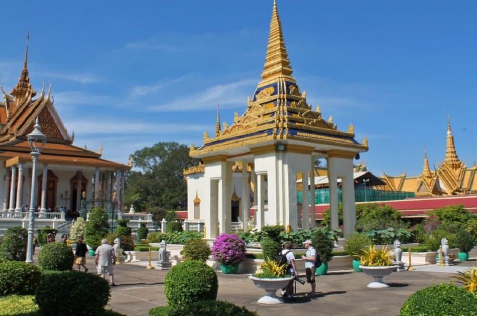 Discover Phnom Penh Private Half Day Tour