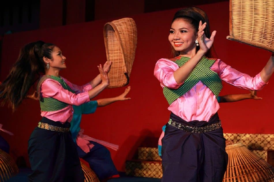 Plae Pakaa Arts Performances in Phnom Penh
