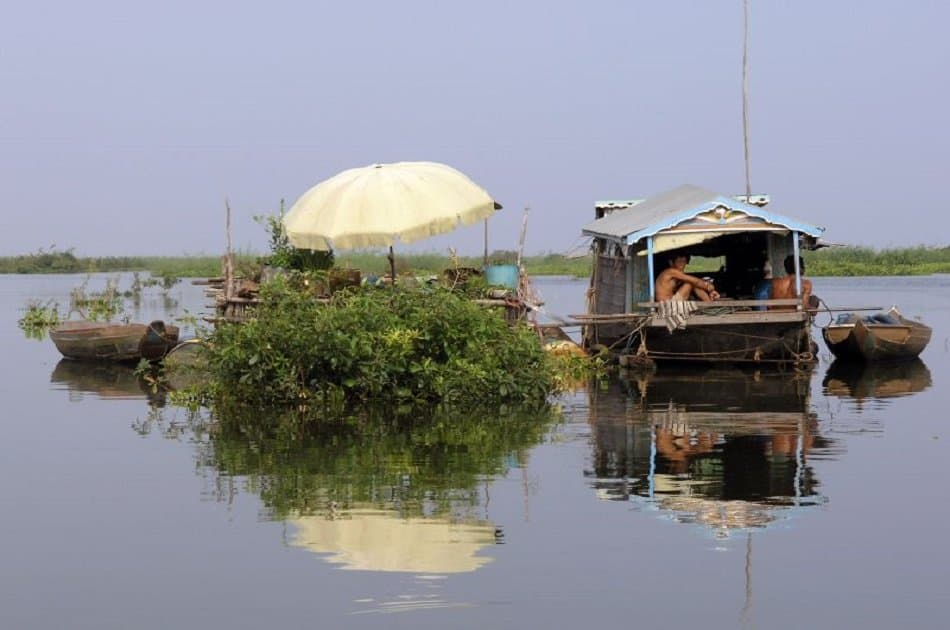 Sunset Dinner Tour on Tonle Sap Lake