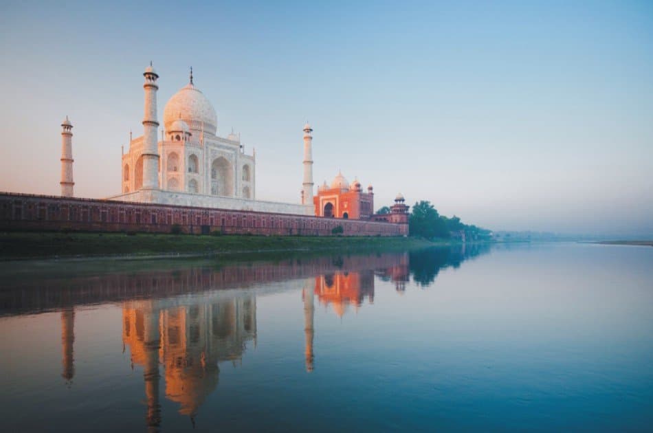 Taj Mahal Sunrise Private Tour from Delhi