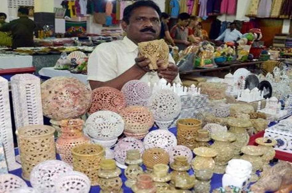 Taj Mahal Tour By Car With Lunch From Delhi