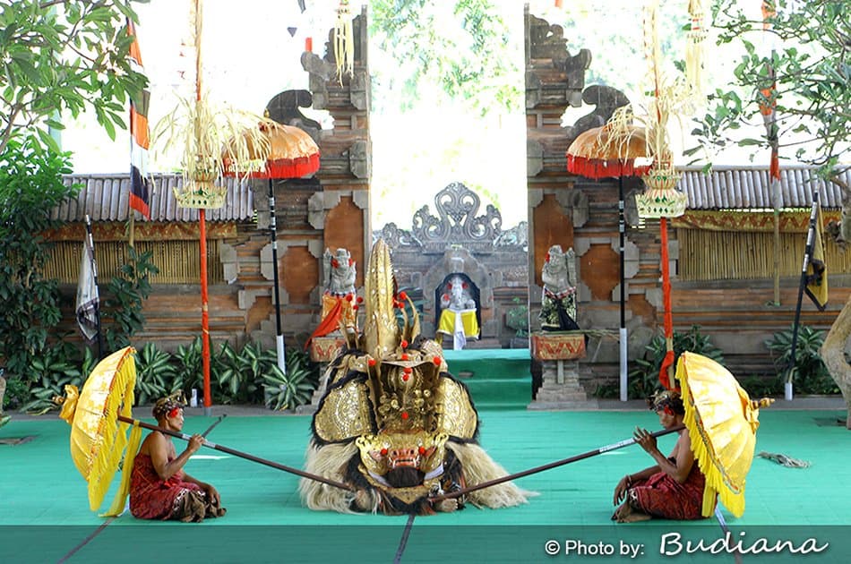 10 Hour Avanza Car Rental With Driver