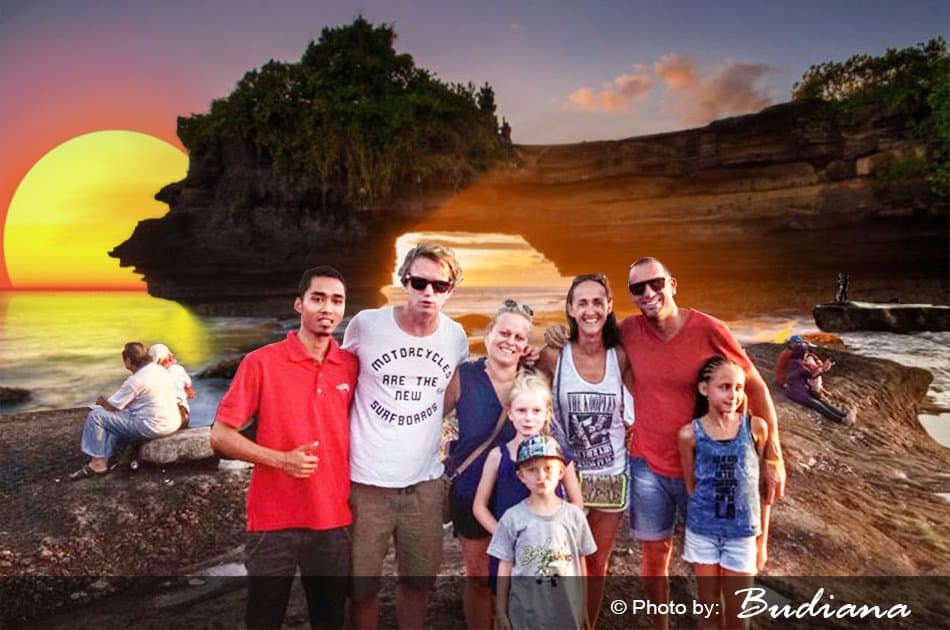 Tanah Lot Temple Sunset Tour