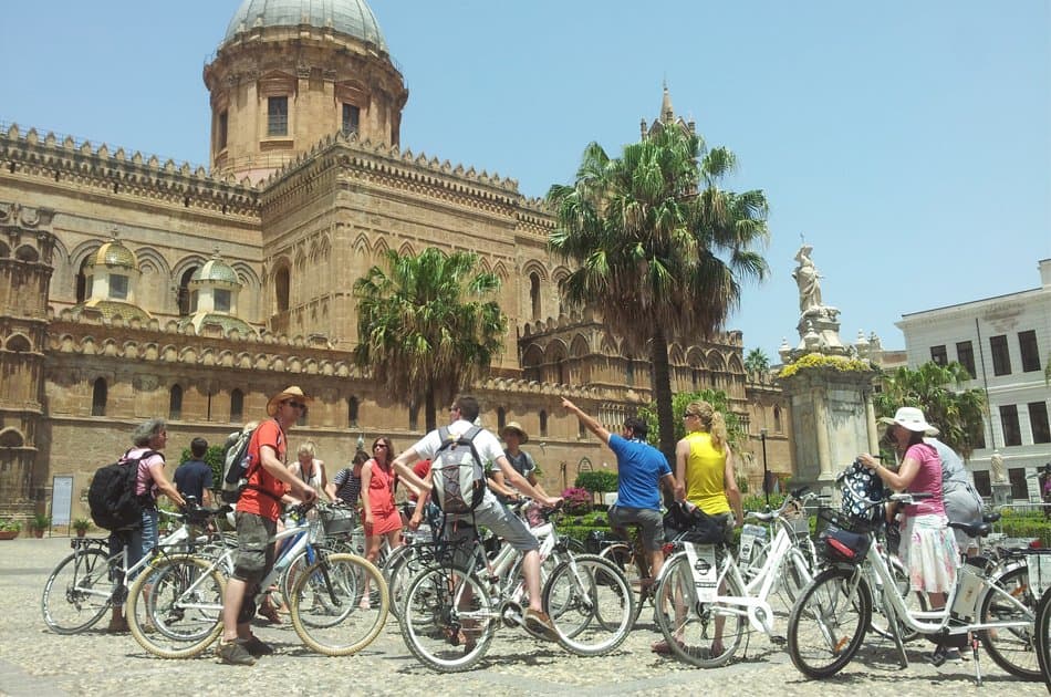 Palermo Old Town Bike Tour in Sicily