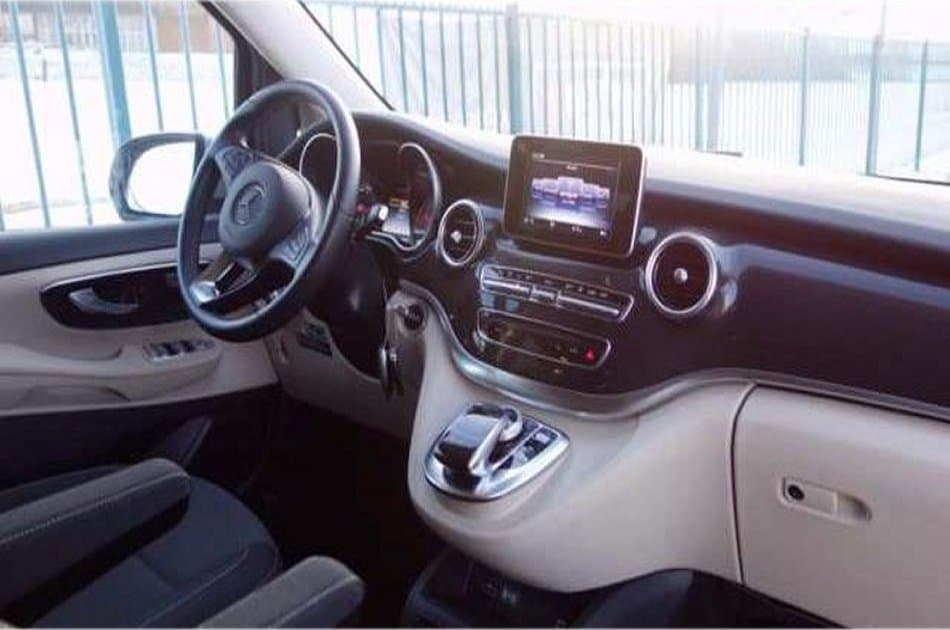 Venice Airport Private Arrivals Transfer by Minivan