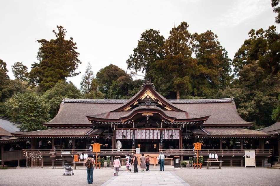 Nara &amp; the Secret Shrine of Omiwa