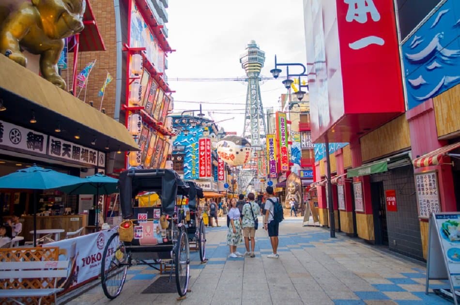 Osaka Shrine and Temple Tour
