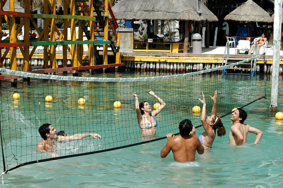 Fun Day Cruise to Isla Mujeres