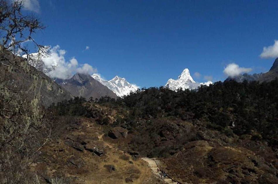 14 Days Private Gokyo Lake Trek