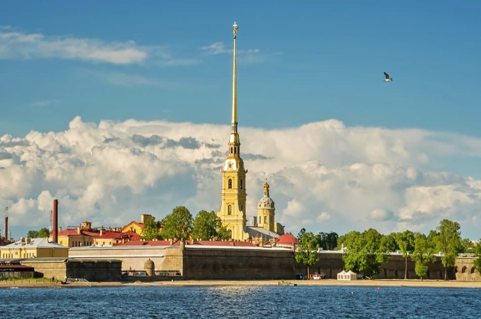 St. Petersburg 2 Day Visa Free Shore Tour