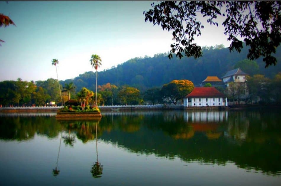 Adventure 4 Day Tour in Sri Lanka