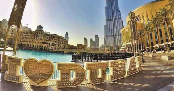 Snapshot Tour of Dubai