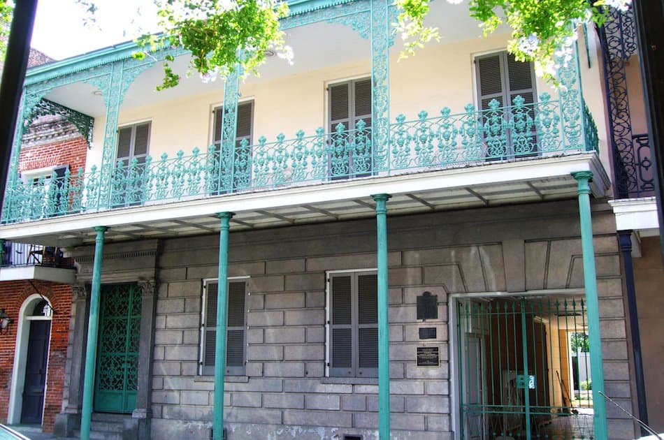 Private Urban Plantation Tour