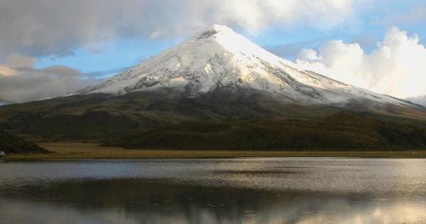 Cotopaxi & Quilotoa Full Day Tour