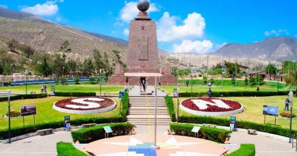 Middle of the World Tour with Tickets & Hotel Pick-Up