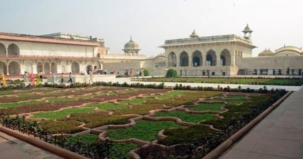 Private Agra Local Sightseeing Tour by Car and Driver