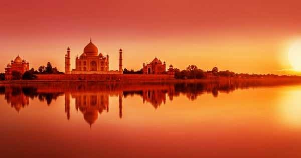 Private Sunrise Taj Mahal Tour From Delhi