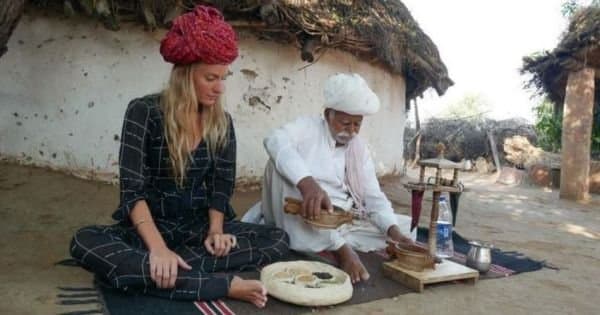 Private Tour :Camel Safari & Bishnoi Village Safari