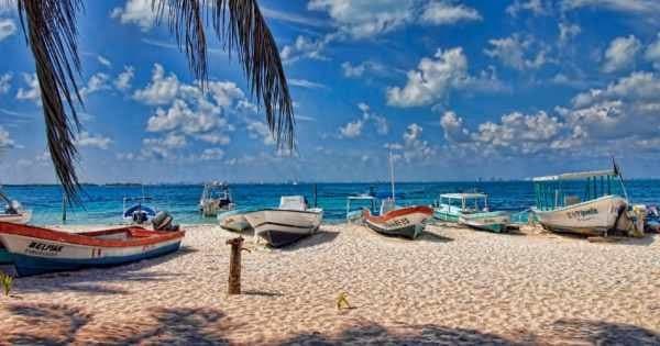 7 Hour Isla Mujeres Catamaran Mr 36 Private Tour (up to 20 people)