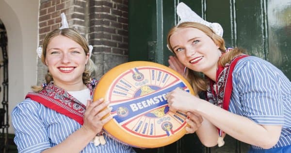 Unforgettable Cheese Market Tour To Alkmaar - Half Day