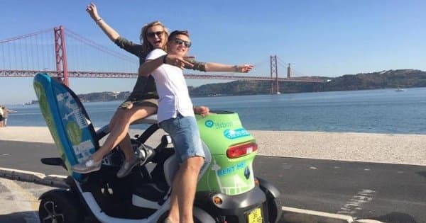 Belém Tour in Lisbon by Electric Car (Twizy) with GPS Audio Guide