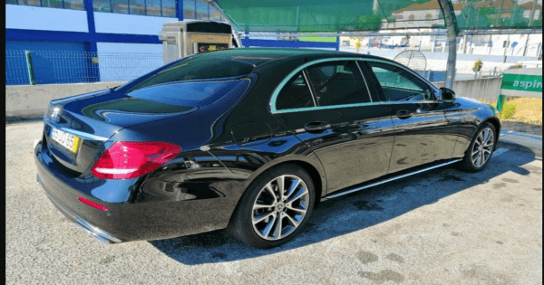 Private Transfer from Lisbon Airport to Lisbon City