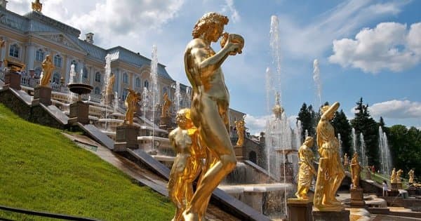 All the Best of St. Petersburg in One Day Private Tour
