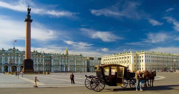 Sightseeing City Tour "Majestic Saint-Petersburg"