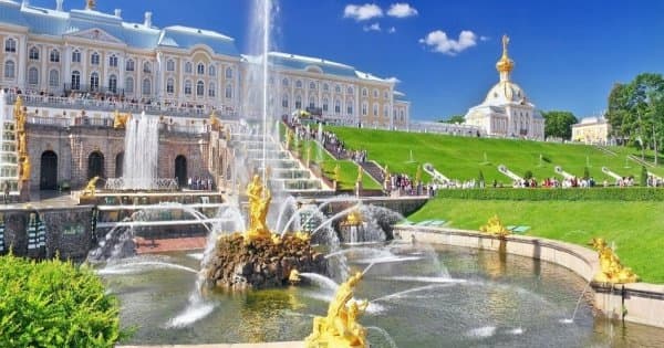 St. Petersburg Half Day Excursion to Peterhof with a Grand Palace