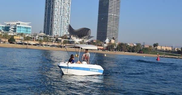 Barcelona Coastal Boat Rental - No Licence Needed