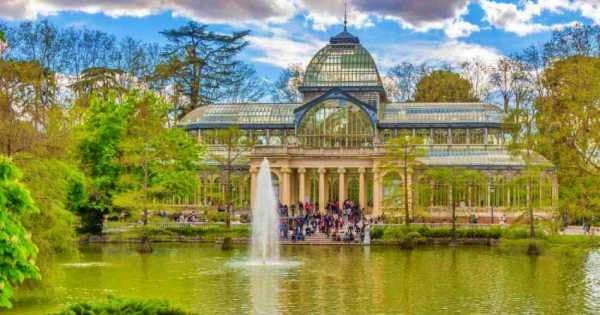 Secrets of the Retiro Park: Private Walking Tour