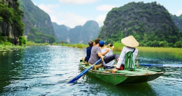3 Day 2 nights Group Tour of Hanoi - Ninh Binh - Halong